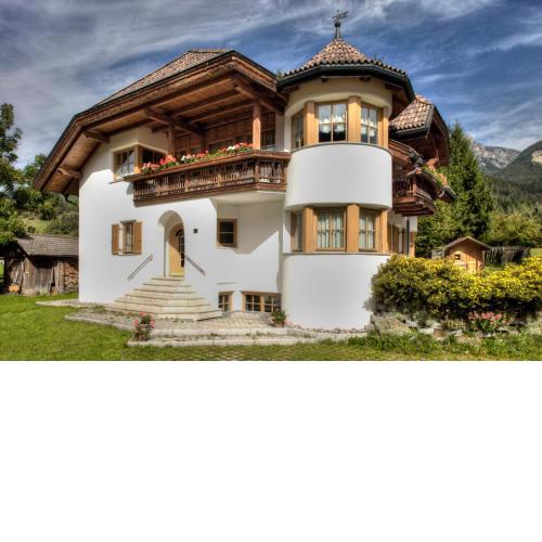 Alexander Mountain-Lodge