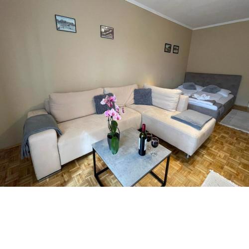 Alexandra Apartman