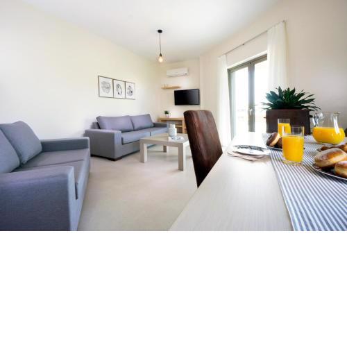 Alexandra Apartment