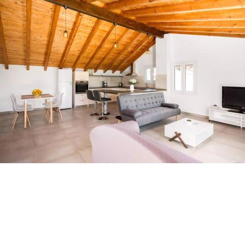 Alexandra apartment