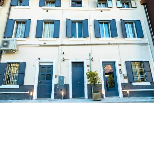 Alexandra's House