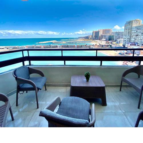 Alexandria Luxury Apartments Gleem 1 Direct Sea View