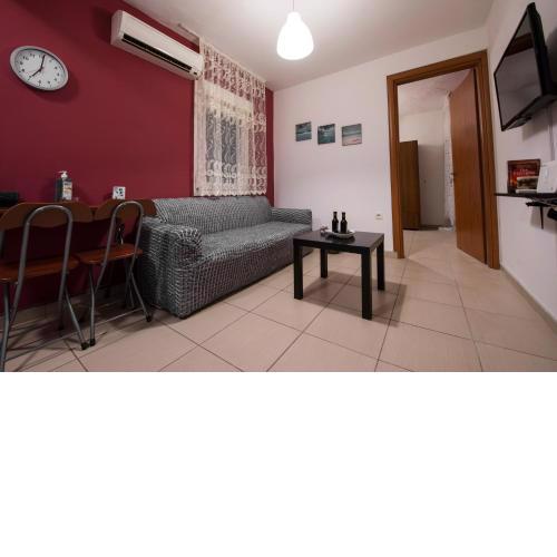 Alexandros Inn