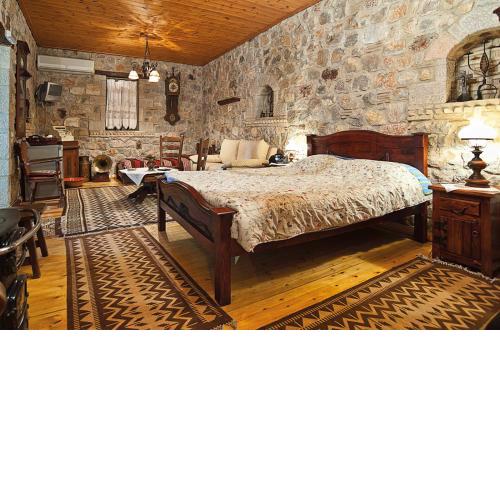 Alexandros Pension