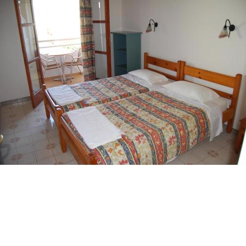 Alexandros Studios Apartments