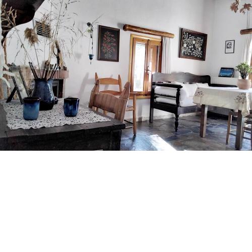 Alexis country house in Georgioupoli, for 6 pers 4,5 km from the beach