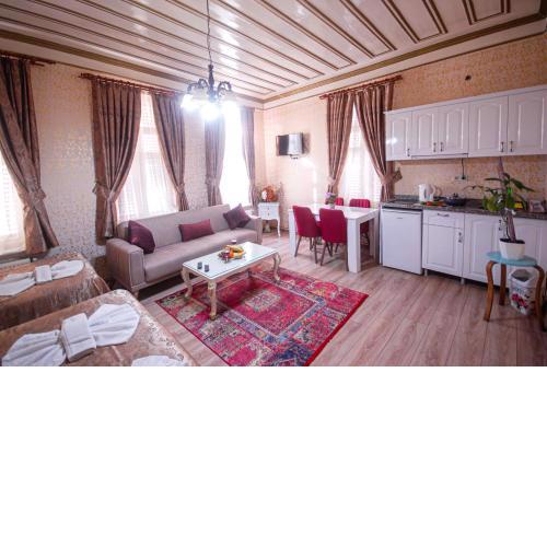 Alhambra Apart Hotel
