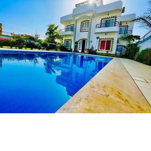 Ali Luxury Villa