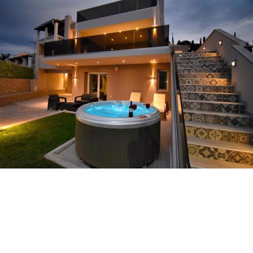 Alikes Deluxe Houses - 300m from the beach