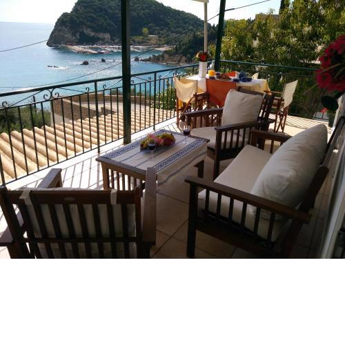 Aliki Apartments