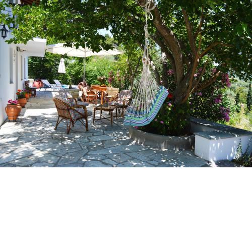 Alikias Country House