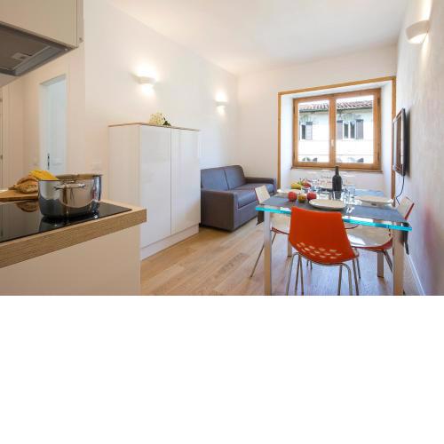 Alinari Apartment