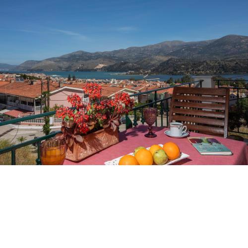 Alkithea, cozy apartment with amazing sea view