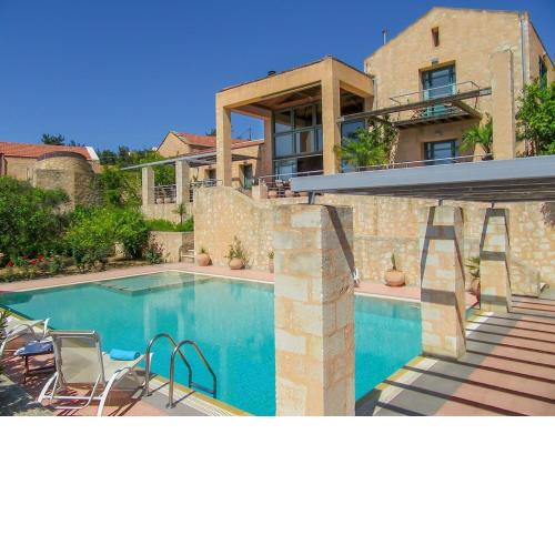 Alkyoni - Apokoron Luxury Villa with Large Private Pool and Great Views