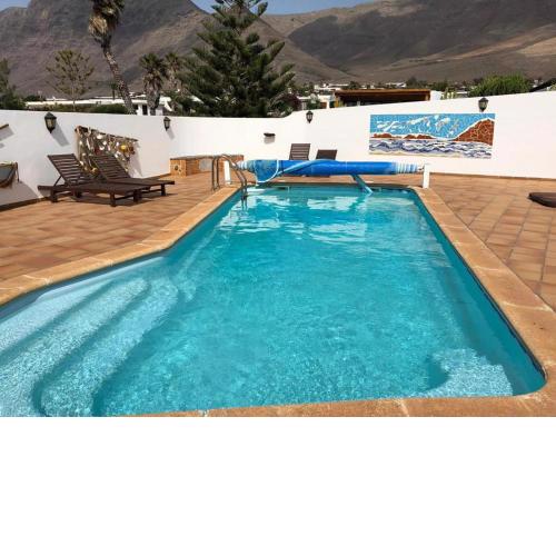 Allende Famara