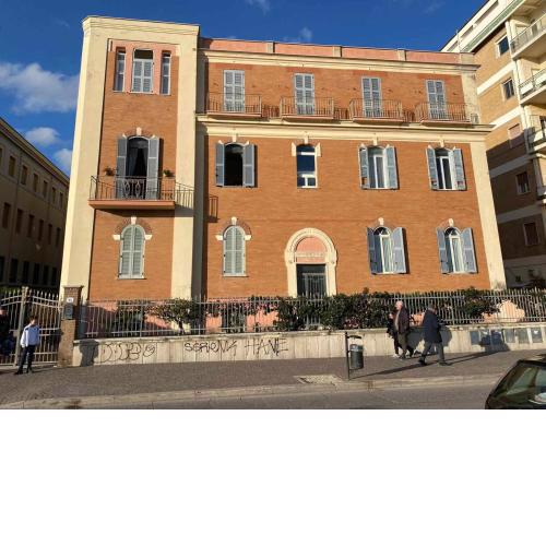 Alloggio in palazzina stile Liberty Fronte Mare