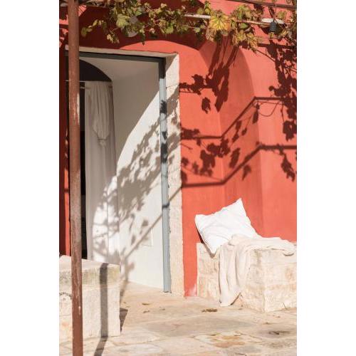 Alloggio nei Trulli della Masseria Collina Casanoja