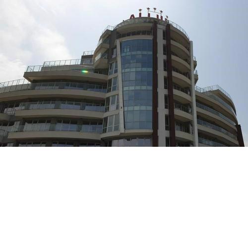 Allure Venti Club Apartments