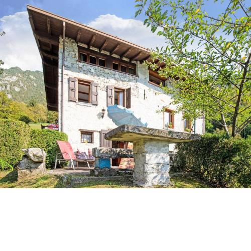 Alluring Cottage in Parole with Balcony Garden Parking