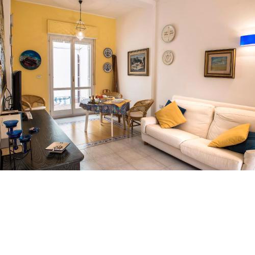 Alma Apartment