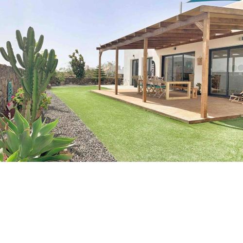 Alma Lajares Villa con Jacuzzi