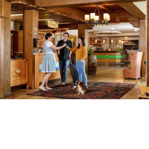 Almfrieden Hotel & Romantikchalet