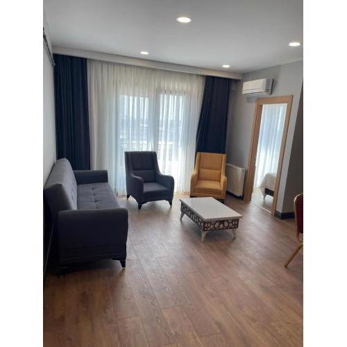 Almina Apartments&Suites