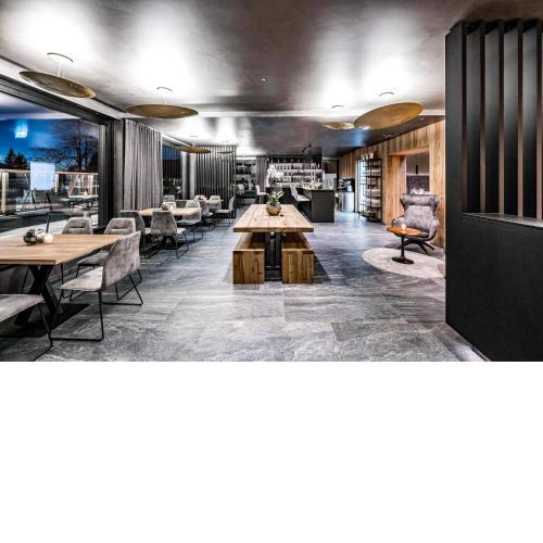 Almmonte Präclarum Suites Design Hotel