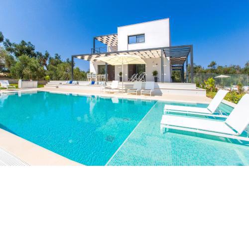 Almyra Villas