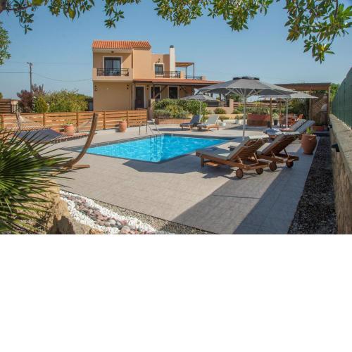Alnika Villa