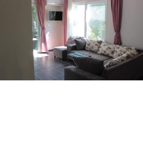 Aloanda House