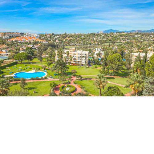 ALOHA TOWERS Marbella Golf APT