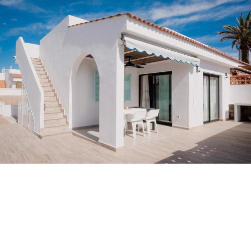 Aloha Villa Beachfront in Corralejo