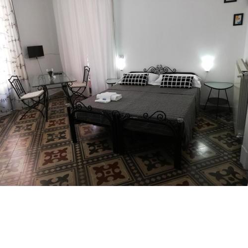 Aloi Rooms