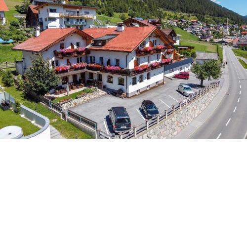 Alpen Gasthof Apartments Hohe Burg