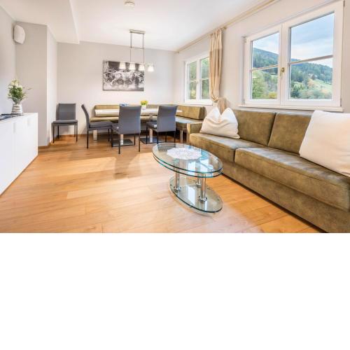 Alpen Living - 2 Stock
