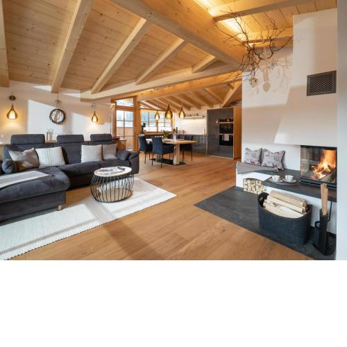 Alpenliebe, Luxusappartement