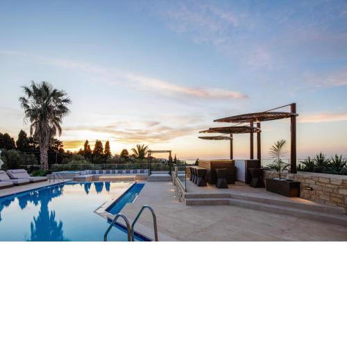 Alpha Luxury & Spa Villa