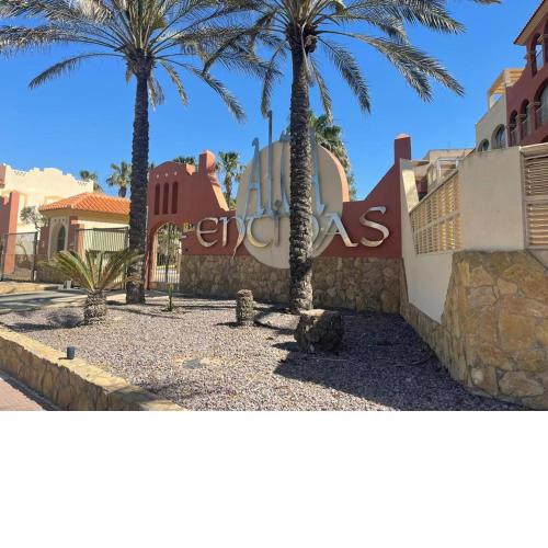 Alta Entinas Almerimar .Modern apartment close to beach, beautiful pool.