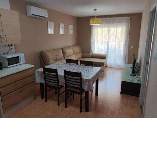 Altas Entinas Almerimar Two bedroom apartment with parking, Wi-Fi and Pool