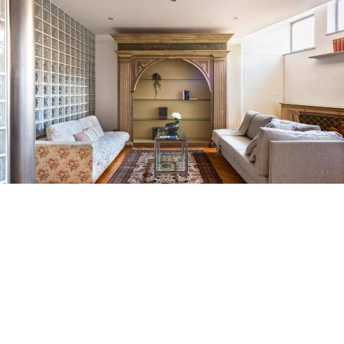 ALTIDO 2BR Apt with Excellent Location, at the Heart of Como