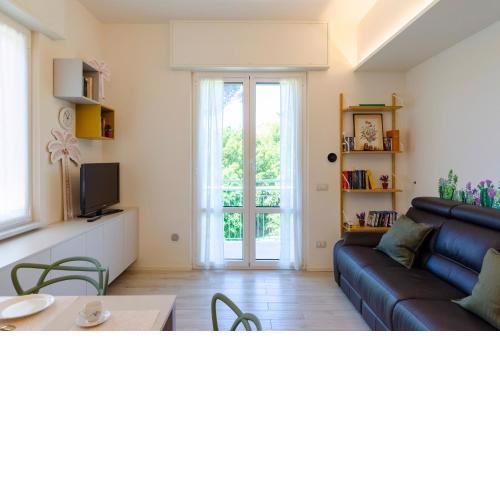 ALTIDO Apt for 4, near Centre, Beach and Train Station