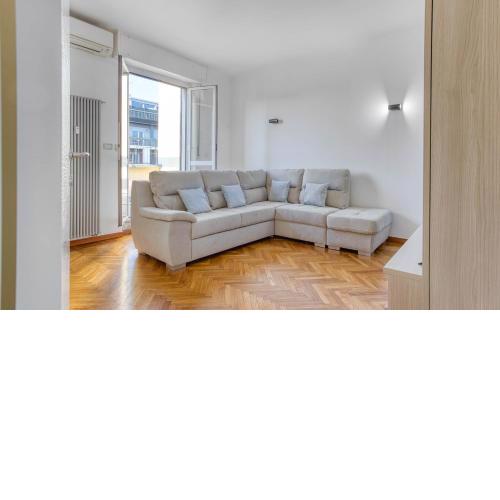 ALTIDO Cosy 2-bed flat with terrace