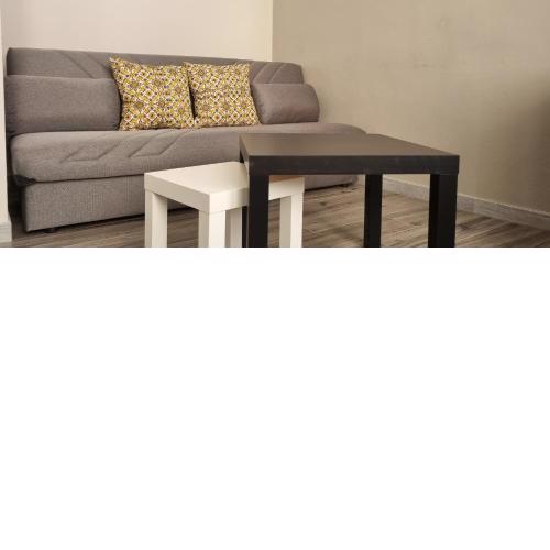 ALTIDO Cosy and Inviting 1-bed flat with balcony