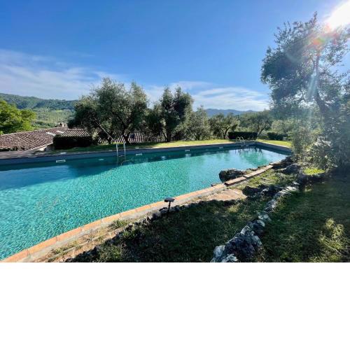 ALTIDO Country 2 BR Villa with Olive Garden and Pool