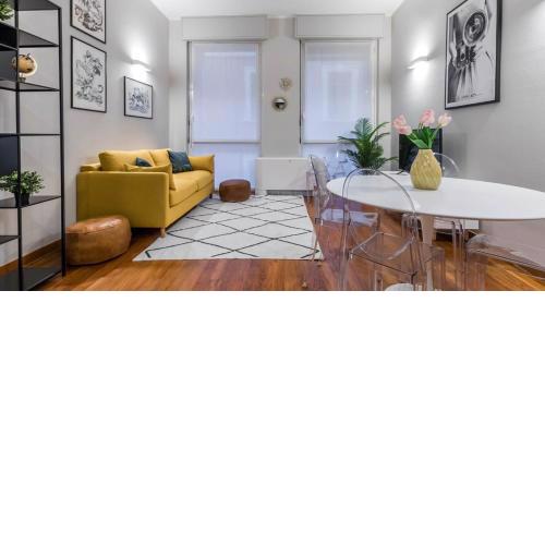 ALTIDO Elegant 1 BR Apt in front of the Sforzesco Castle