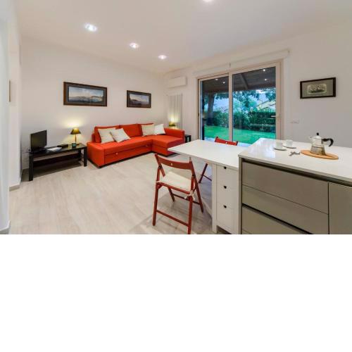 ALTIDO Elegant House for 4, with Garden in Garlenda