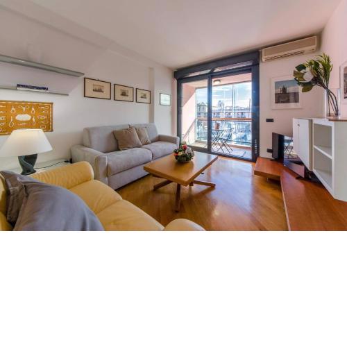 ALTIDO Exclusive Seaview Flat for 4, in central Genoa