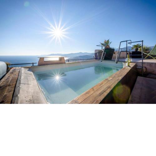 ALTIDO Exclusive Villa with Rooftop Jacuzzi and View in Verezzi