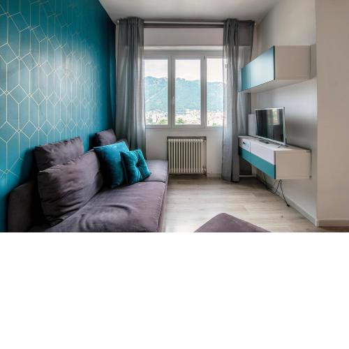 ALTIDO Family Flat w/Balcony